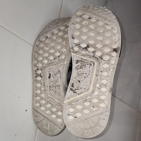 Adidas NMD R1 - Picture 5 of 5
